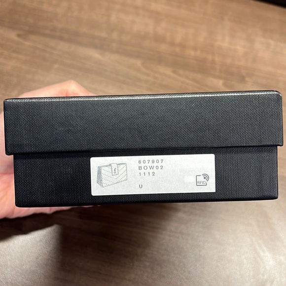 ✨SAINT LAURENT✨ Grey Monogramme Card Holder - Picture 11 of 13